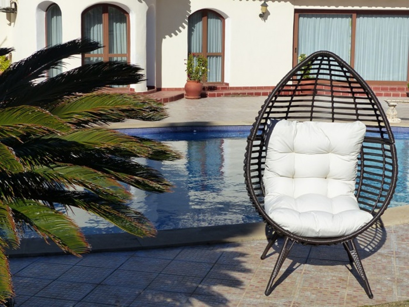 ! Alicante Today - Great Quality Synthetic Rattan Garden Furniture From