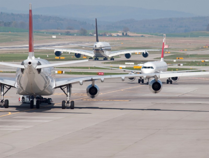 Alicante-Elche airport passenger numbers heading for new annual record in 2017