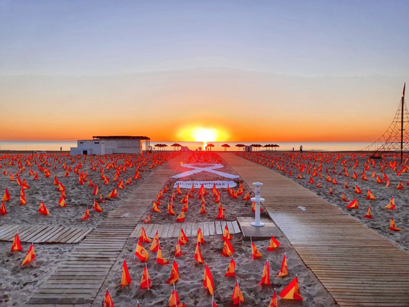 53,000 flags on playa de La Patacona de Alboraya (Valencia) to remember victims of covid-19 in Spain