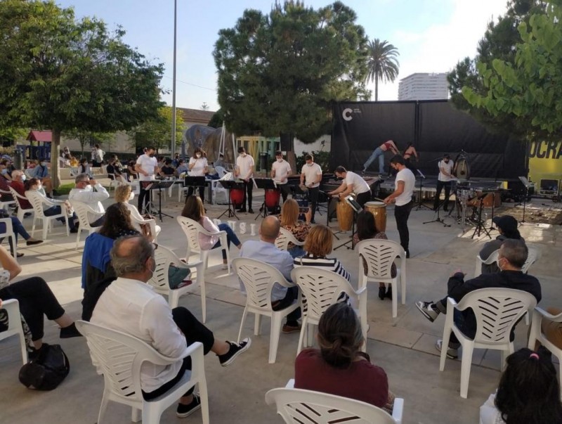 <span style='color:#780948'>ARCHIVED</span> - Free brass quintet concerts at Las Cigarreras in Alicante city on May 20 and 27