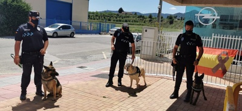 <span style='color:#780948'>ARCHIVED</span> - Cehegín welcomes new Canine Unit to the local police force