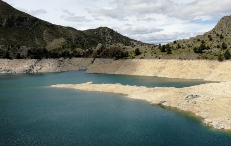 <span style='color:#780948'>ARCHIVED</span> - Real-time drought monitoring system launched in Spain