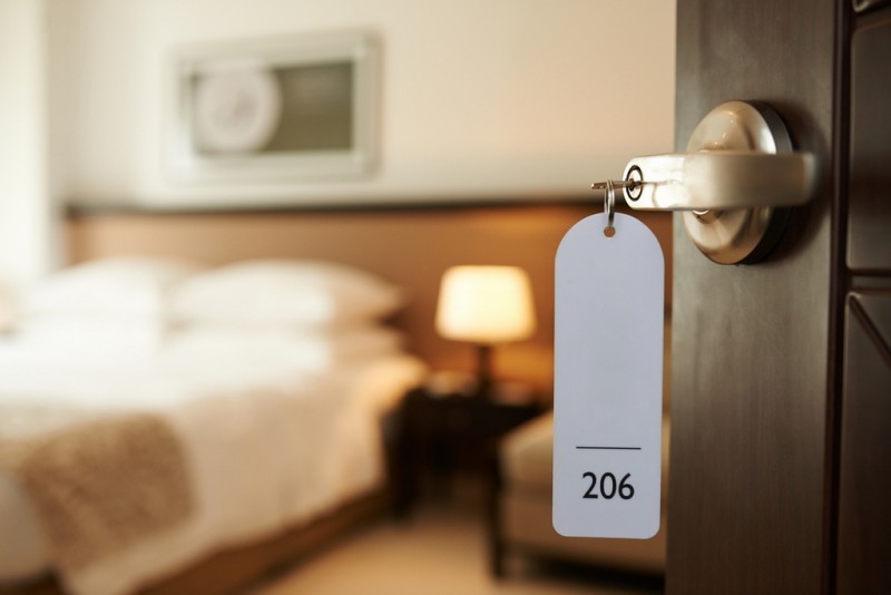 <span style='color:#780948'>ARCHIVED</span> - July hotel reservations in Alicante province up a third on last year