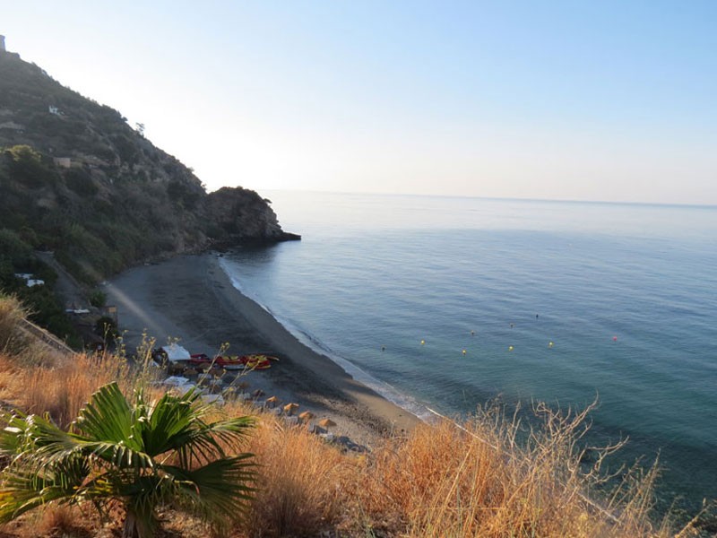 <span style='color:#780948'>ARCHIVED</span> - Increasing tourism at protected Maro coves in Nerja causes concern amongst eco-experts