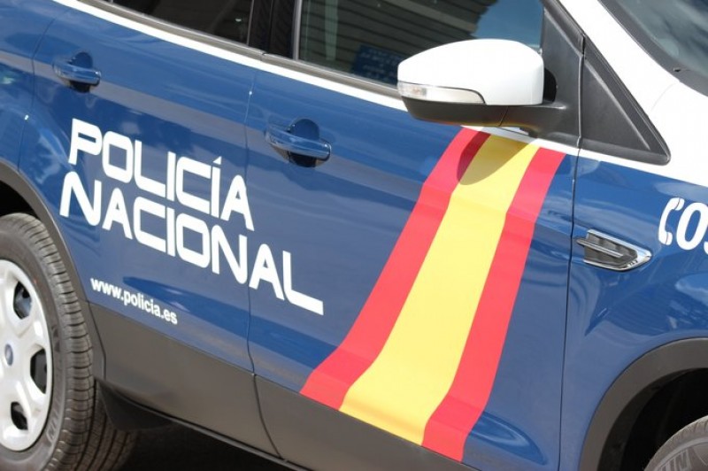 <span style='color:#780948'>ARCHIVED</span> - Man arrested in Elche after allegedly filming half naked woman in changing room