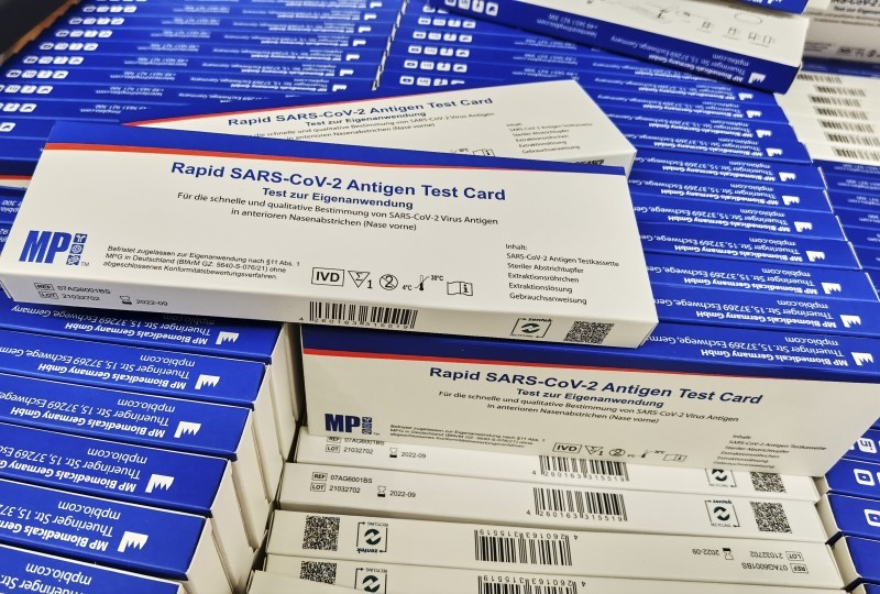 <span style='color:#780948'>ARCHIVED</span> - Alicante pharmacies struggle to meet demand for Covid rapid tests