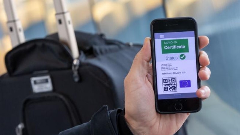 <span style='color:#780948'>ARCHIVED</span> - Covid certificates can now be downloaded into wallets on mobile phones in Murcia region