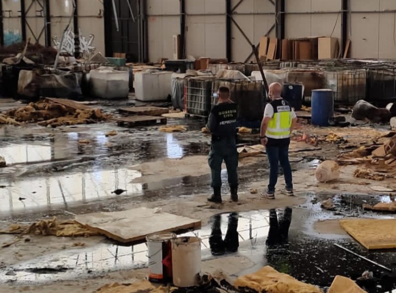 <span style='color:#780948'>ARCHIVED</span> - Police shut down illegal toxic waste storage sites in Alicante