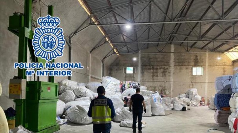 <span style='color:#780948'>ARCHIVED</span> - Textile recycling boss arrested in Alicante for exploitation of irregular immigrants