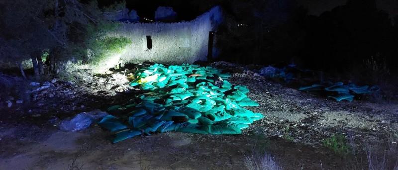 <span style='color:#780948'>ARCHIVED</span> - Mound of illegally dumped meat discovered in Villajoyosa
