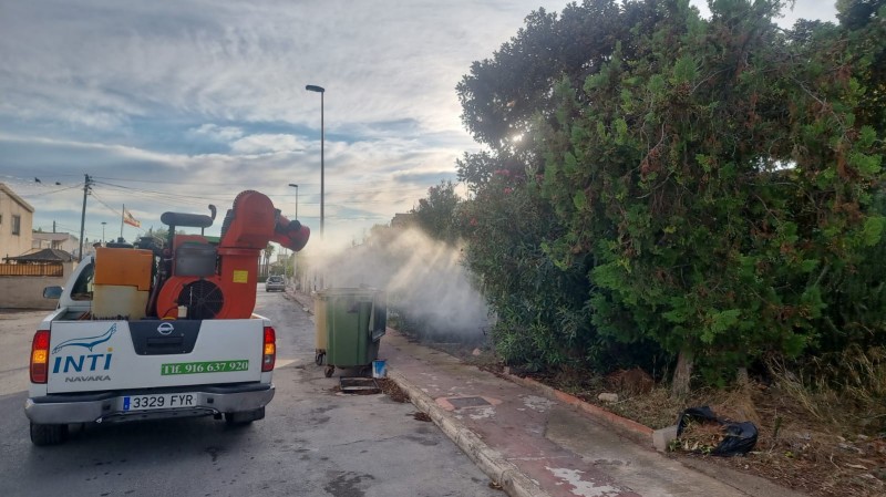 <span style='color:#780948'>ARCHIVED</span> - Another mosquito plague hits residential areas near Torrevieja lagoon