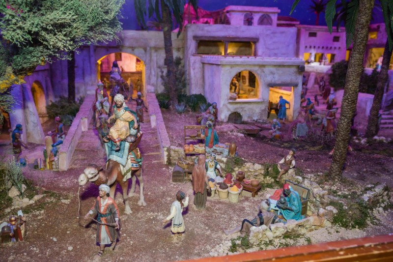 <span style='color:#780948'>ARCHIVED</span> - Elche unveils its incredibly detailed 600-figure Nativity Scene