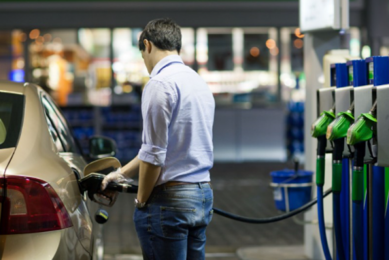 <span style='color:#780948'>ARCHIVED</span> - Fuel prices on the rise in Spain once more