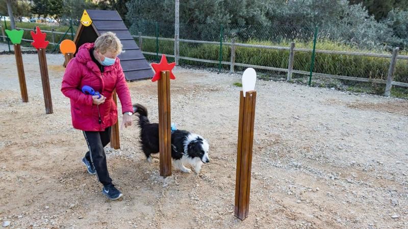 <span style='color:#780948'>ARCHIVED</span> - Bespoke dog park complete with agility course opens in Benidorm