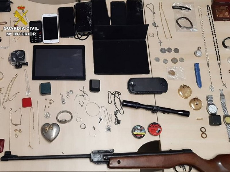 <span style='color:#780948'>ARCHIVED</span> - Three arrested over spate of house burglaries in Alicante towns