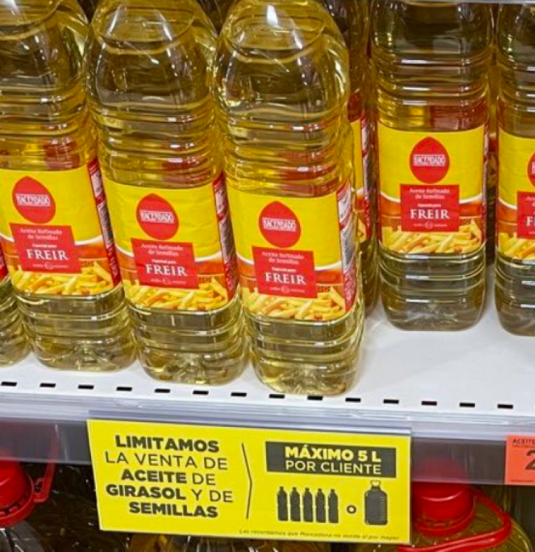 <span style='color:#780948'>ARCHIVED</span> - Spanish supermarkets ration sale of sunflower oil amid Ukraine crisis