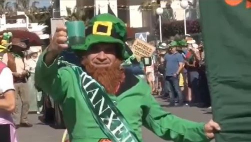 <span style='color:#780948'>ARCHIVED</span> - International parade replaces St Patricks Day on the Costa Blanca: May 7