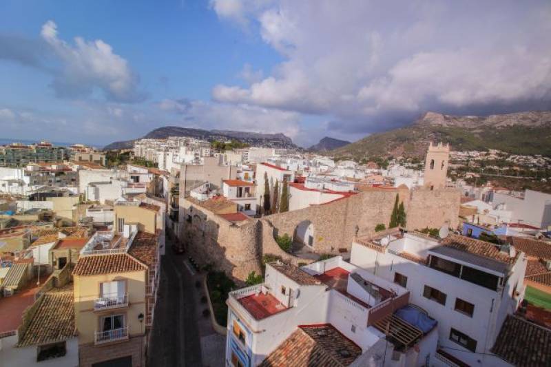 <span style='color:#780948'>ARCHIVED</span> - Calpe sees population growth during the pandemic as more expats settle in the Alicante town
