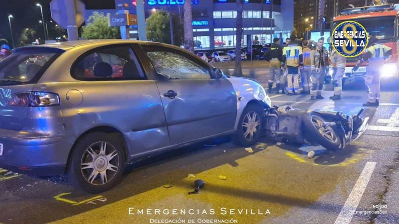 Motorcyclist killed and two others injured after being hit by drunk driver in Sevilla