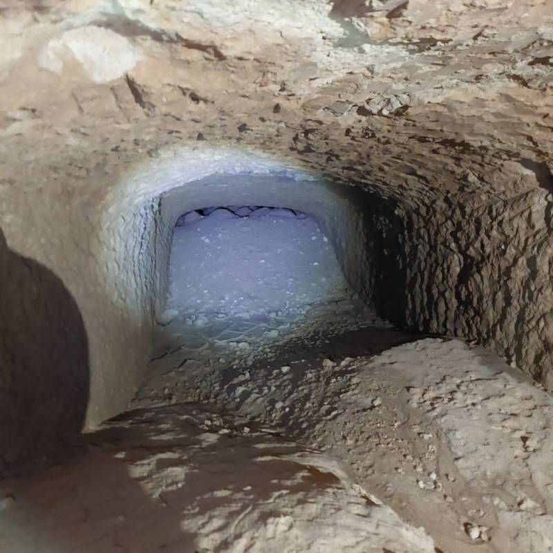 <span style='color:#780948'>ARCHIVED</span> - Mystery surrounds an underground tunnel in Alicante discovered by chance during roadworks