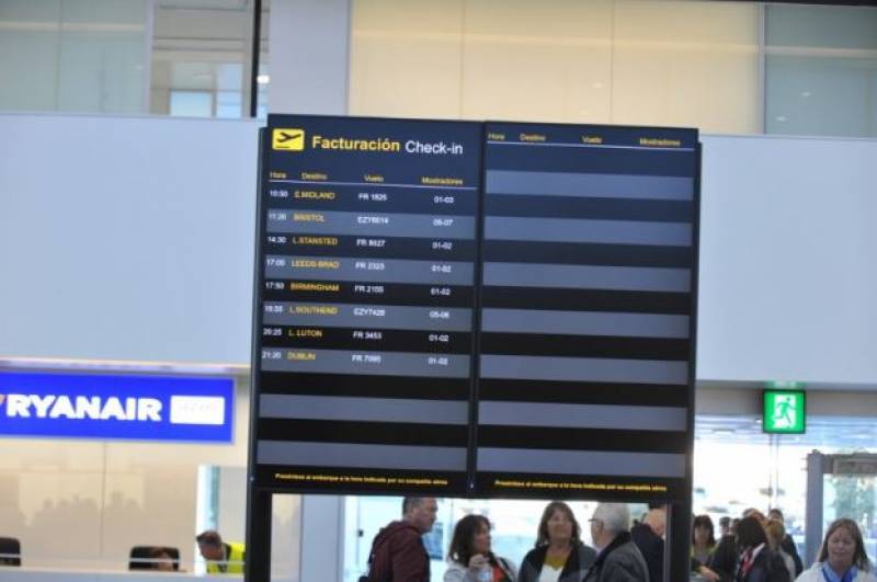 Corvera airport closes in on 100,000 passengers as Murcia gears up for summer