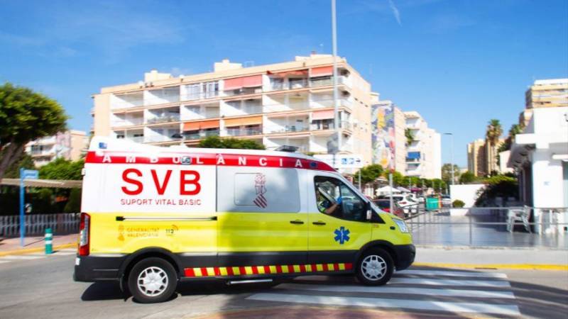 24-year-old man with stab wounds found on the roadside in Orihuela