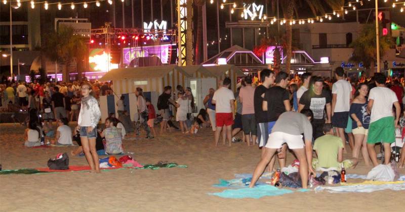 <span style='color:#780948'>ARCHIVED</span> - No bonfires and a curfew: Benidorm enforces strict Night of San Juan beach rules