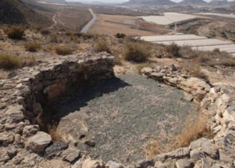 <span style='color:#780948'>ARCHIVED</span> - August 6 Free guided tour of the Stone Age site of Cabezo del Plomo in Mazarron