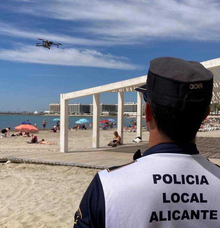 <span style='color:#780948'>ARCHIVED</span> - Illegal drones plague Alicante skies despite the risk of 200,000-euro fines