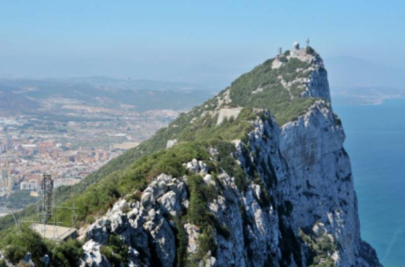 Gibraltar flatly refuses joint sovereignty call from Spain