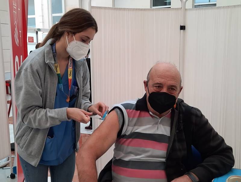<span style='color:#780948'>ARCHIVED</span> - Mass rollout of fourth dose of Covid vaccine to begin in Valencia Region imminently