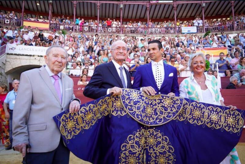 <span style='color:#780948'>ARCHIVED</span> - The 80-year-old Mayor of Malaga, who has been in power for over two decades, will seek another term of office