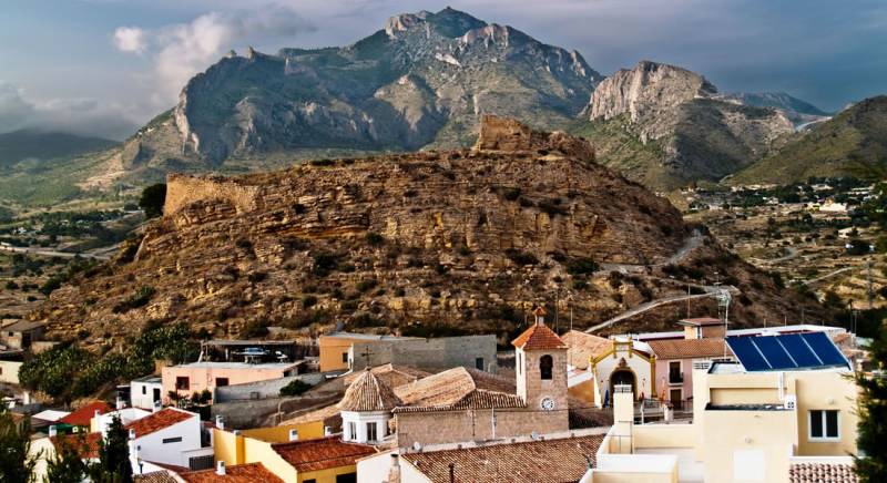 <span style='color:#780948'>ARCHIVED</span> - Living the dream: Alicante province amongst top Spanish destinations for overseas home buyers