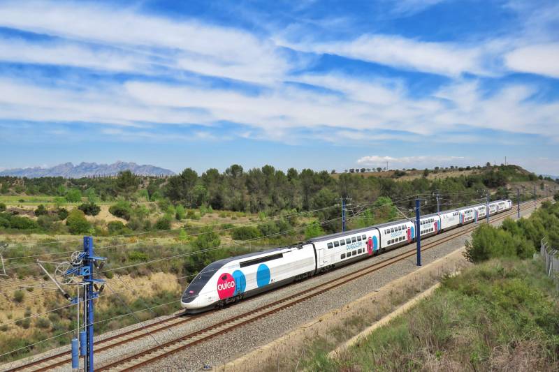 First high-speed Ouigo train from Madrid arrives in Valencia