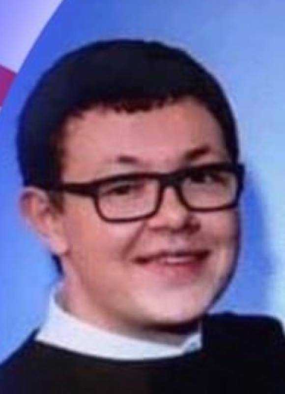 <span style='color:#780948'>ARCHIVED</span> - Young Scottish tourist left fighting for his life after being stabbed in the neck in Benidorm, Spain