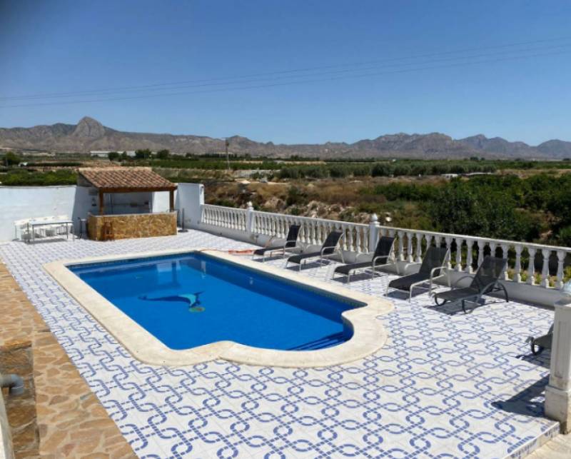 Start a business in Spain: bed and breakfast properties for sale in the Alicante countryside