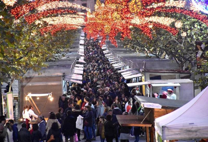 <span style='color:#780948'>ARCHIVED</span> - One of the biggest festive markets on the Costa Blanca: Jijona Christmas Fair until Dec 8