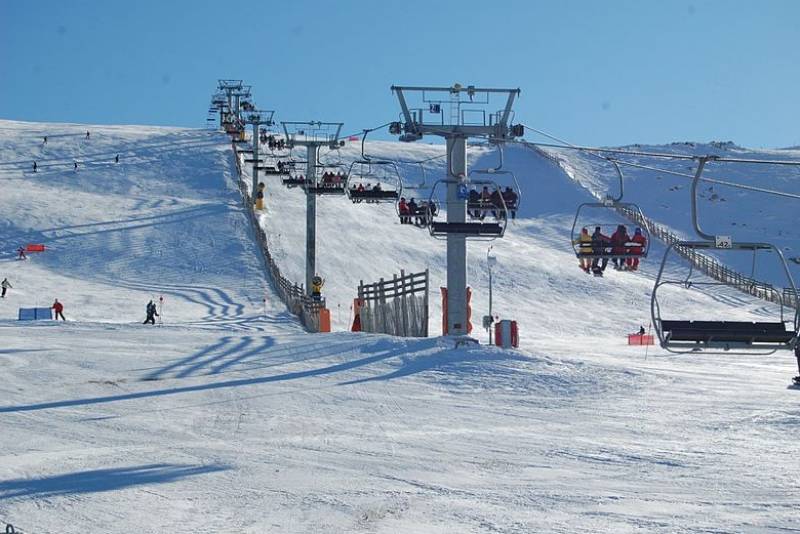 Which ski resorts are open in Spain for a skiing holiday this Christmas? Top Spanish ski slopes you have to visit