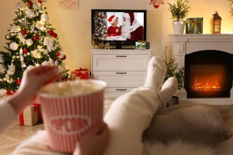 <span style='color:#780948'>ARCHIVED</span> - Watch all your favourite Christmas telly in Spain this winter with a UKTV package