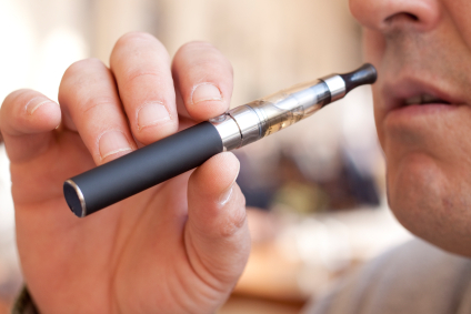 <span style='color:#780948'>ARCHIVED</span> - World Health Organization backs Spanish e-cigarette ban