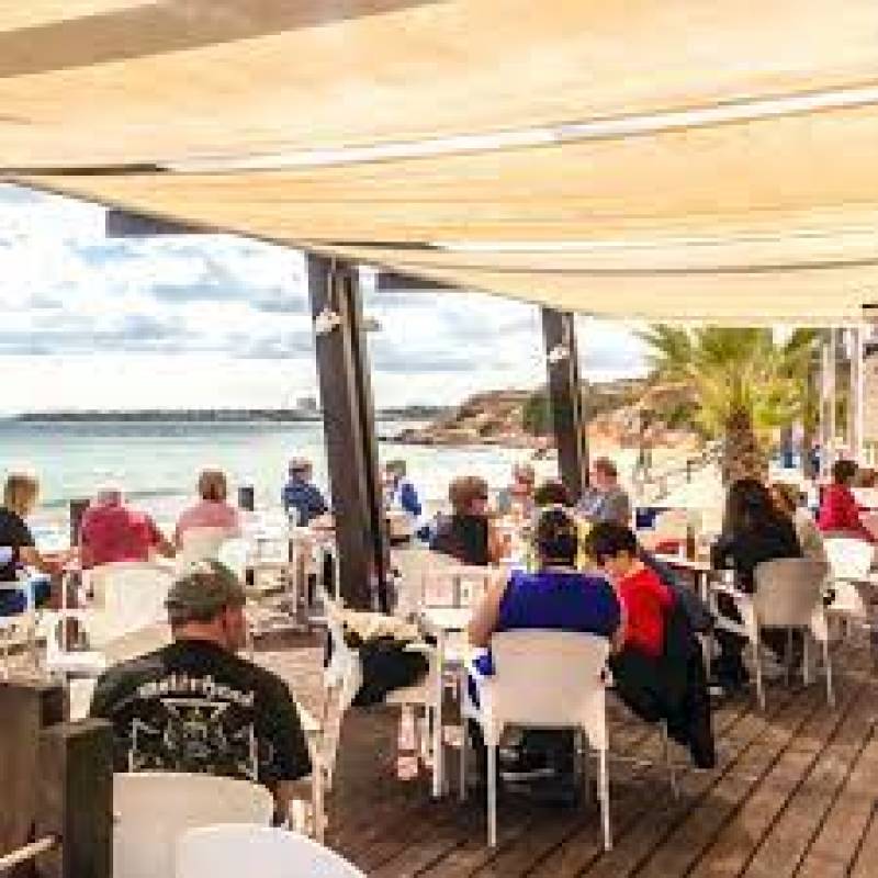 <span style='color:#780948'>ARCHIVED</span> - Orihuela Costa beach bars shut down until Easter