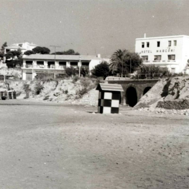 <span style='color:#780948'>ARCHIVED</span> - Dozens of Benidorm holiday snaps taken by British tourist 60 years ago could soon be on public display