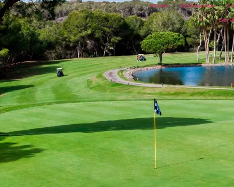 5 best golf courses in Orihuela Costa