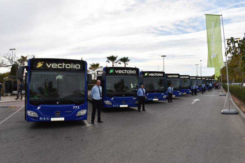 Alicante intercity bus drivers prepare for indefinite daytime strikes
