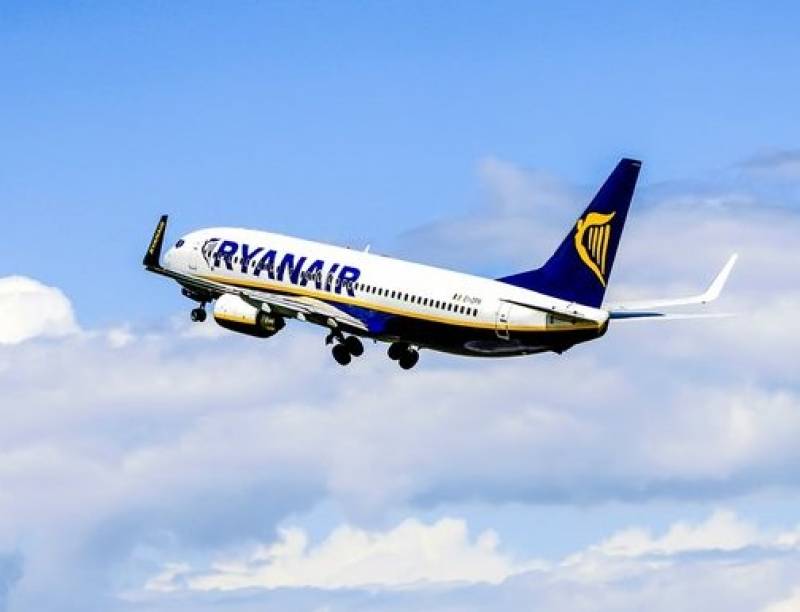 <span style='color:#780948'>ARCHIVED</span> - Ryanair launches largest ever Alicante summer flight schedule with 80 routes