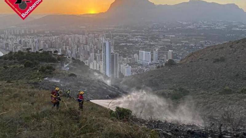 <span style='color:#780948'>ARCHIVED</span> - British firestarter who torched Benidorm natural park is banned from entering Spain for 10 years