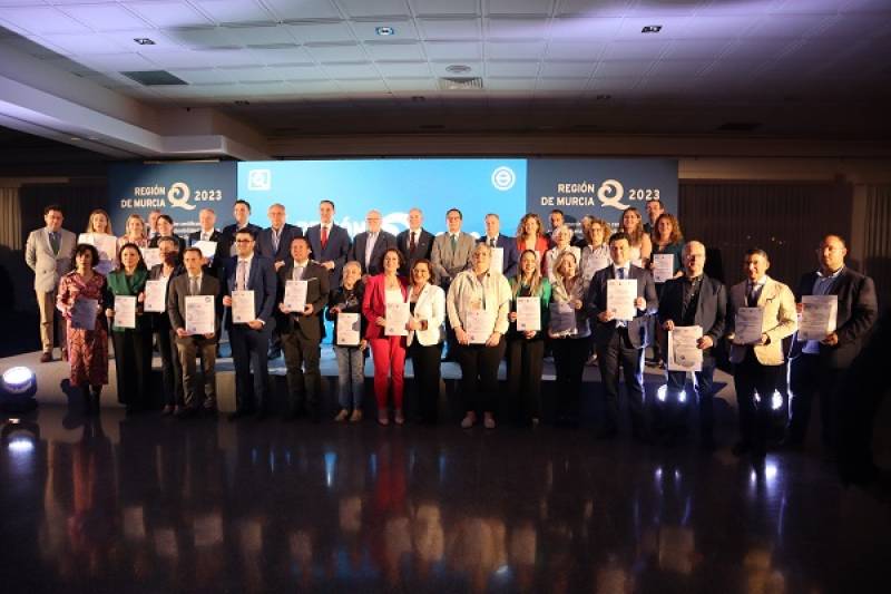 <span style='color:#780948'>ARCHIVED</span> - Mazarron receives Quality and Sustainability awards for numerous beaches