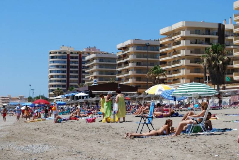 <span style='color:#780948'>ARCHIVED</span> - Spanish hotels and campsites brace themselves for bumper Easter Week