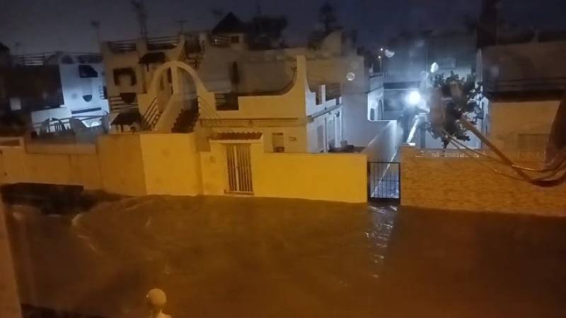 Widespread flash flooding hits Alicante province after torrential rain, with more storms to come