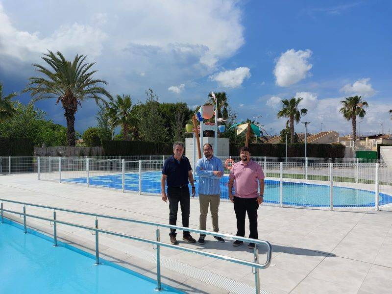 Los Alcazares swimming pool opens for the summer this June 1